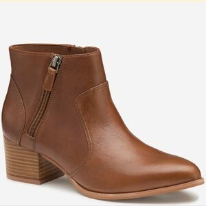 Johnston & Murphy Tan Ankle Booties